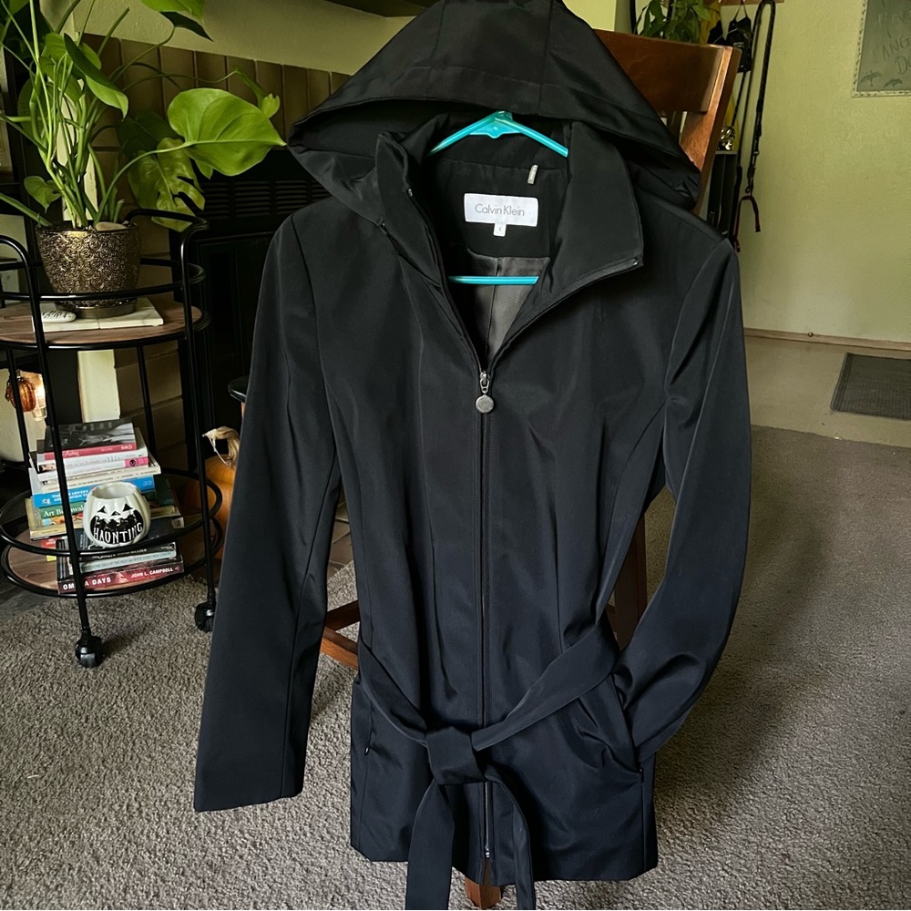 EUC Calvin Klein Sz Sm Rain Jacket w/ Detachable Hood